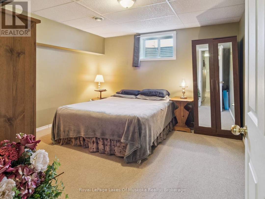 1441 CEDAR LANE, Bracebridge (Macaulay)
