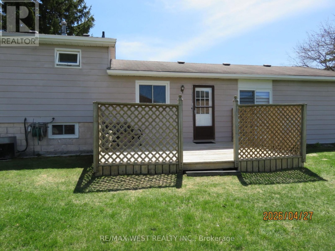 346 LAKELAND CRESCENT SE, Brock (Beaverton)