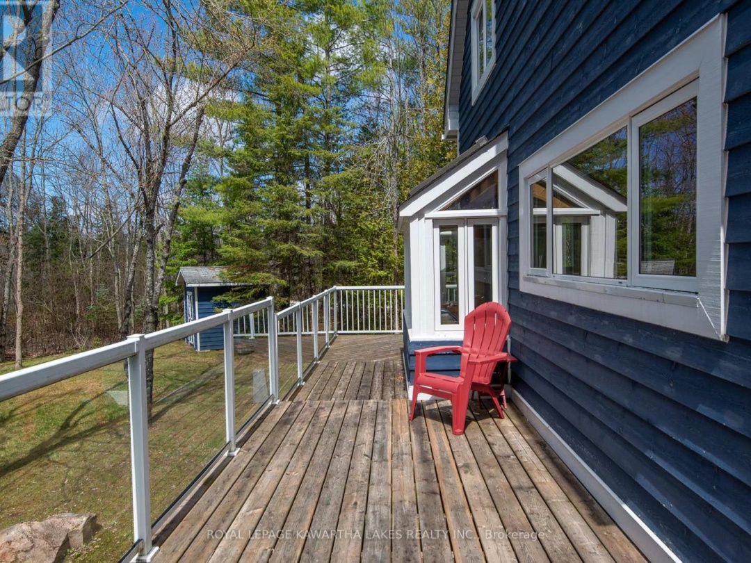 11 WOODWORTH DRIVE, Four Mile Lake
