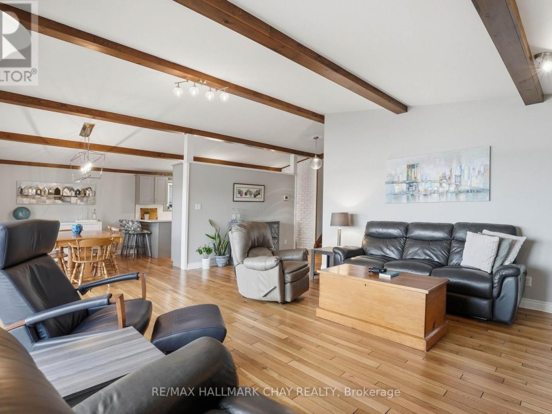 4350 PLUM POINT ROAD, Lake Simcoe