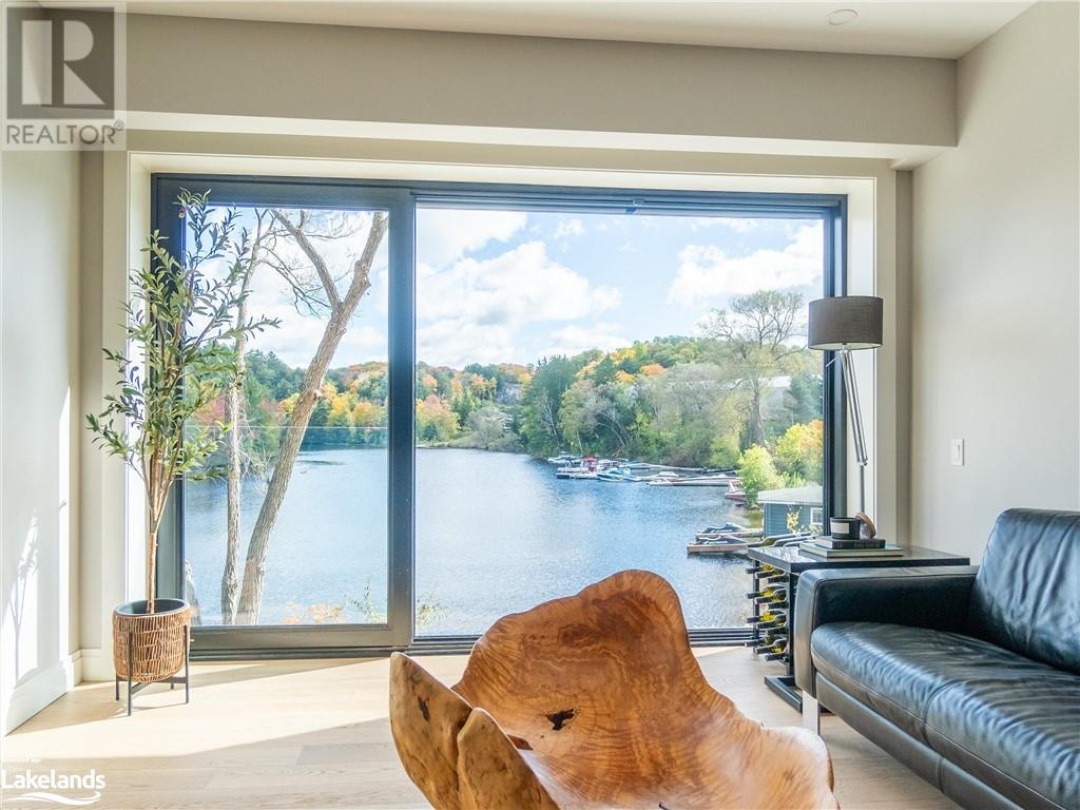 32 Brunel Road Unit# 103, Lake Muskoka