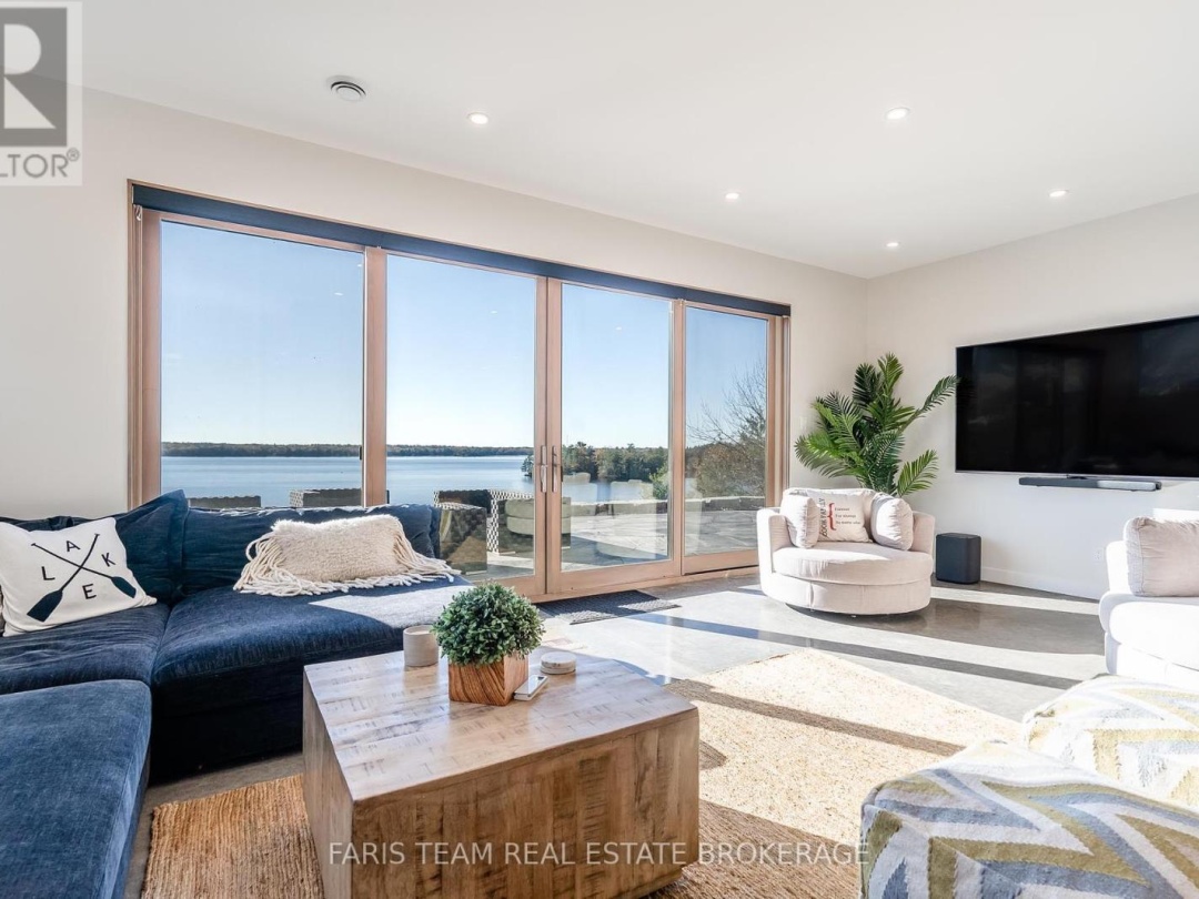 3886 EAST SHORE ROAD, 