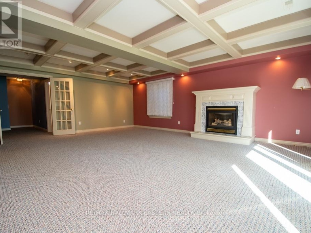 2 HUNTINGWOOD CRESCENT, 