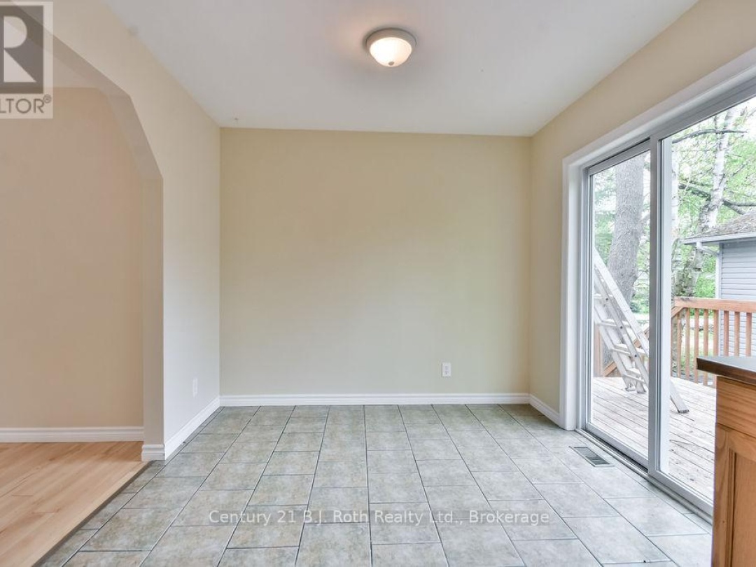 3416 Highview Avenue, Severn (West Shore)