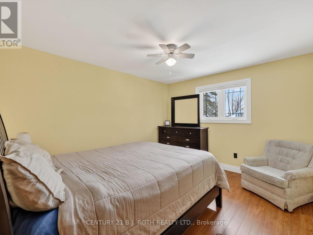 21 TREEWOOD LANE, Kawartha Lakes (Bexley)