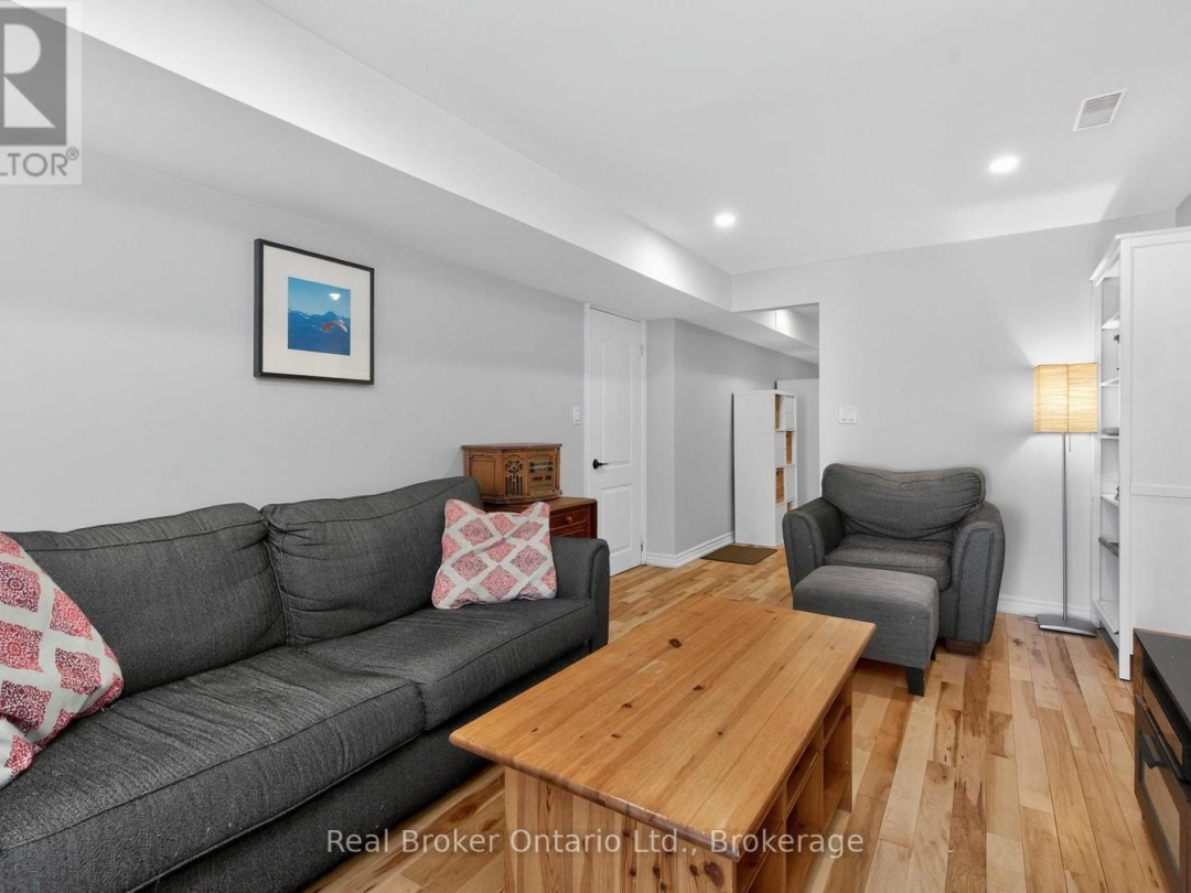 3135 EMPEROR DRIVE, Orillia