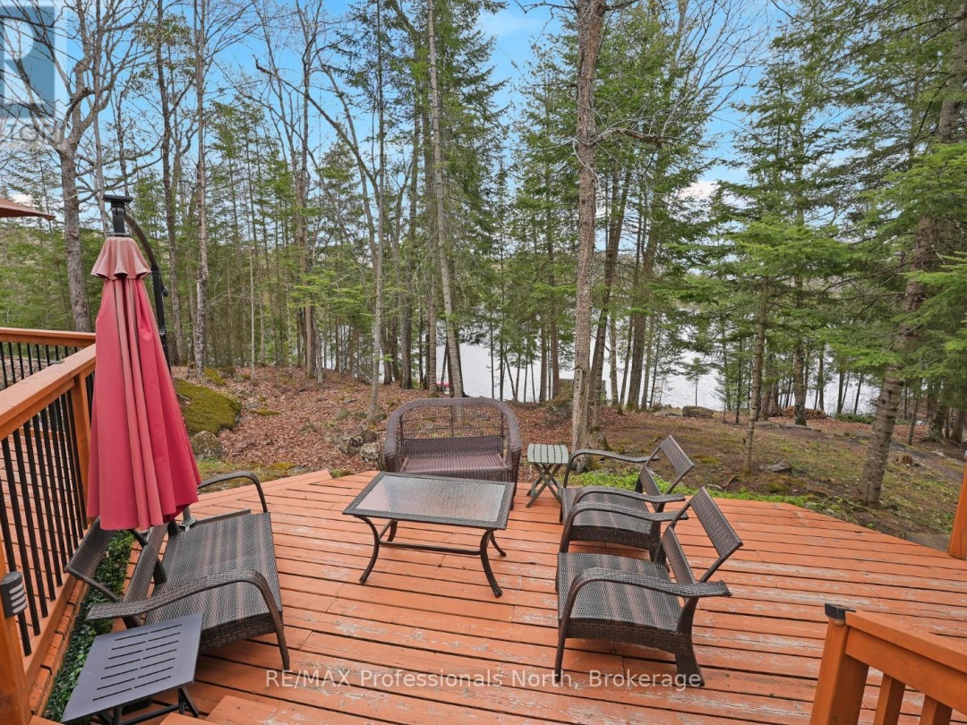 1157 BETWEEN LAKES TRAIL, Soyers Lake
