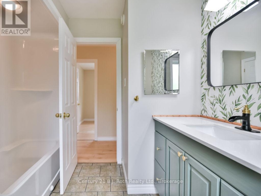3416 Highview Avenue, Severn (West Shore)