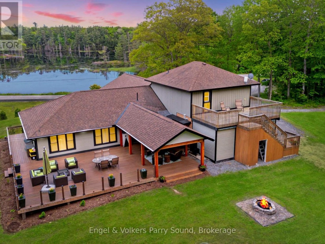 49 REGENCY DRIVE, Richmond Lake