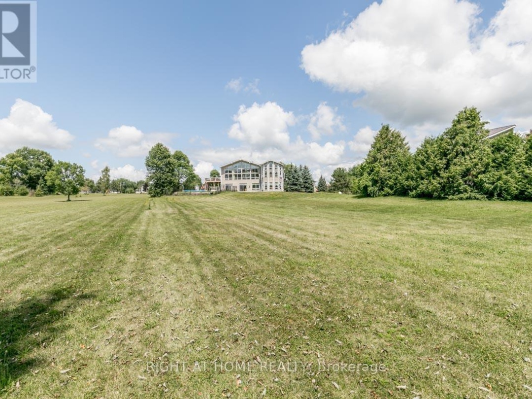 3786 TUPPY DRIVE, Lake Simcoe