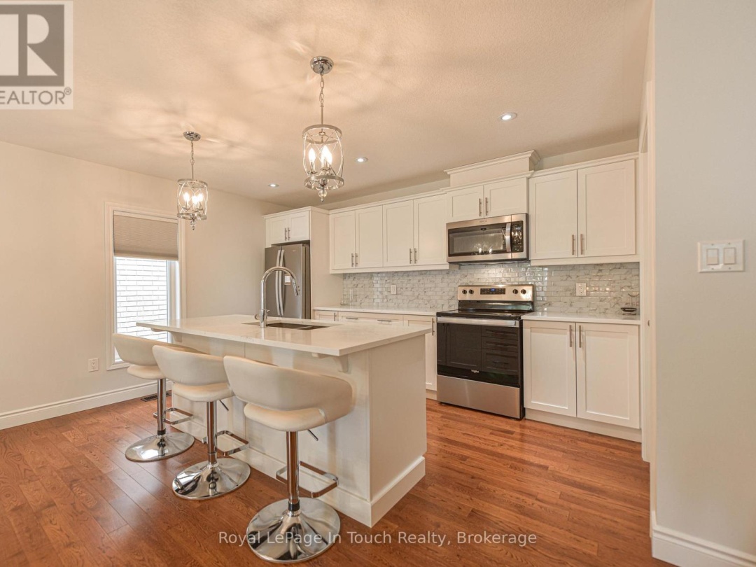 45 Ralph Dalton Boulevard, Tay (Victoria Harbour)