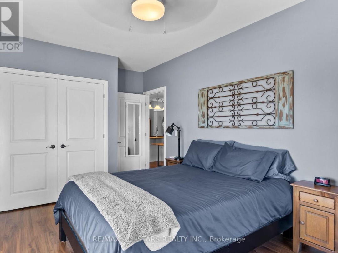 308 - 94 FRANCIS STREET W, 