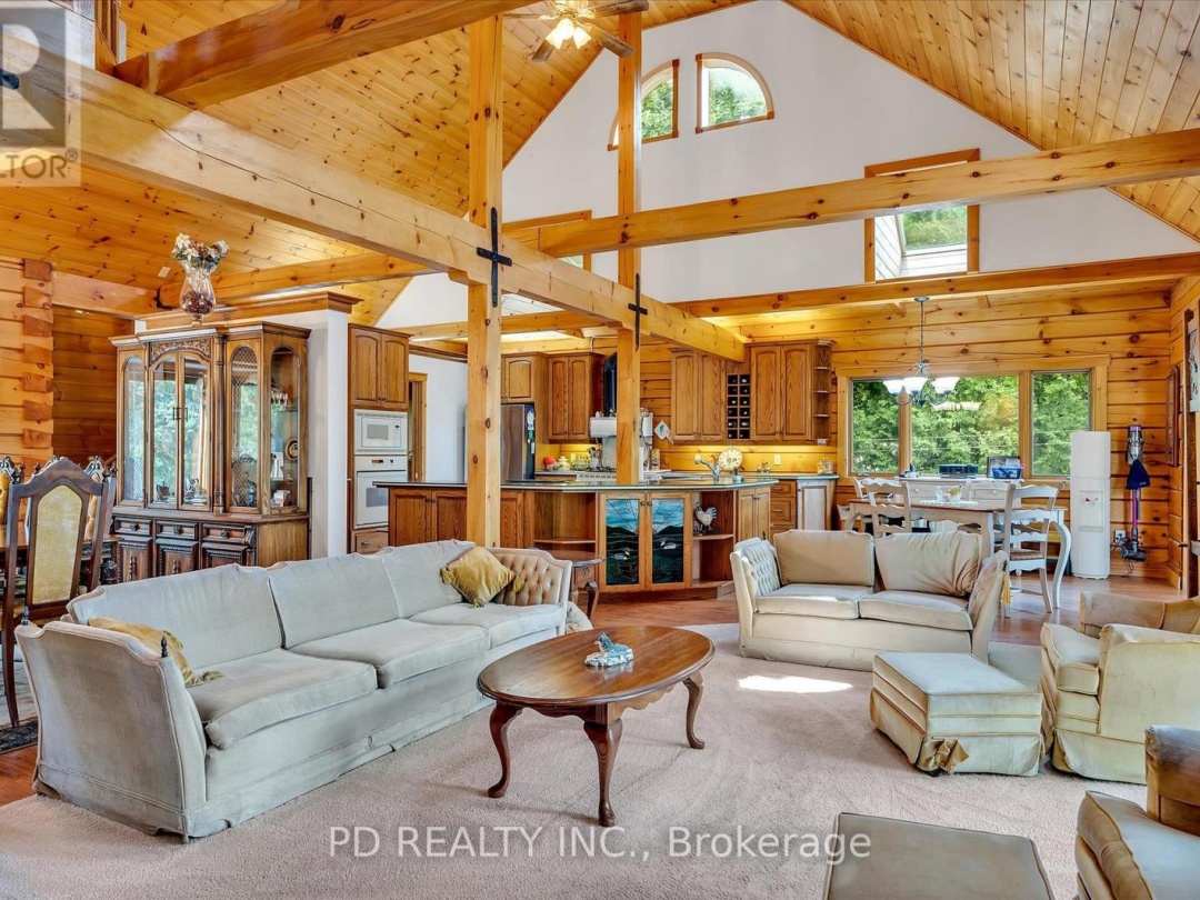 48 STURGEON GLEN ROAD, Sturgeon Lake