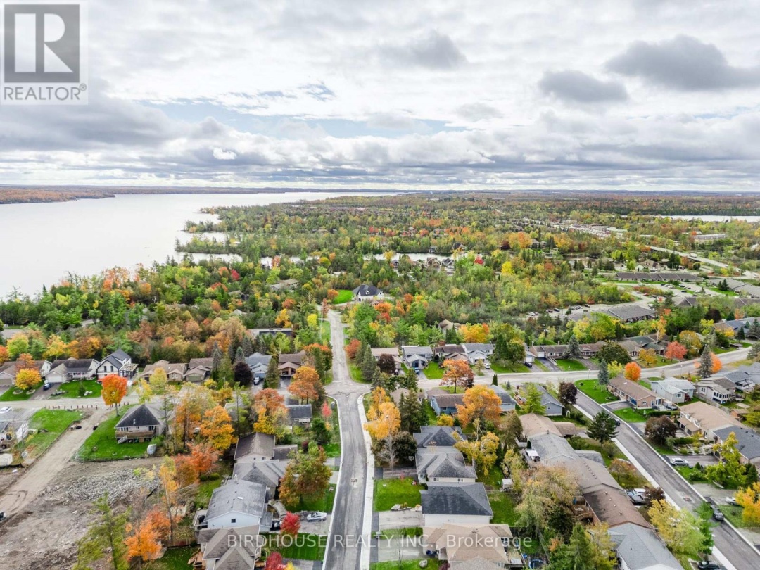 50 BIRCH CRESCENT, Kawartha Lakes (Bobcaygeon)