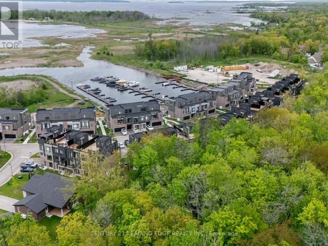 105 MARINA VILLAGE DRIVE, Georgian Bay (Baxter)