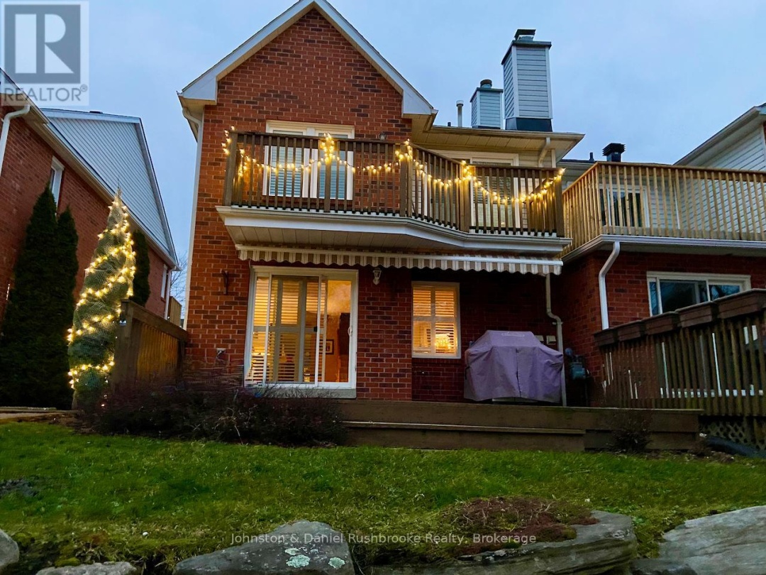 39 SHORELINE DRIVE, Muskoka River