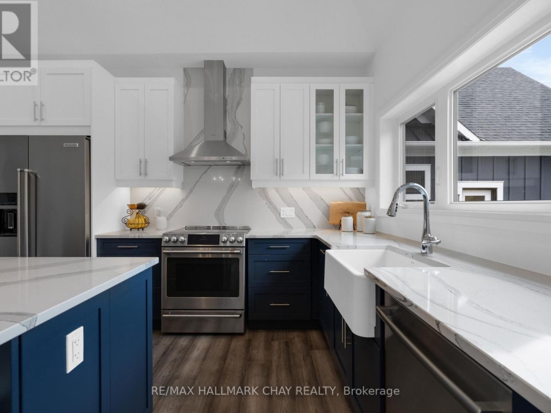 41 THOROUGHBRED DRIVE, Oro-Medonte