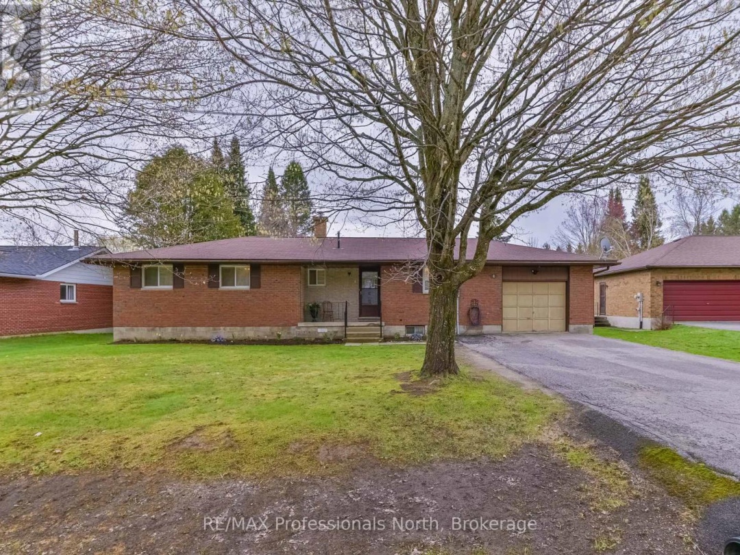 6 KNOB HILL COURT, Minden Hills (Anson)