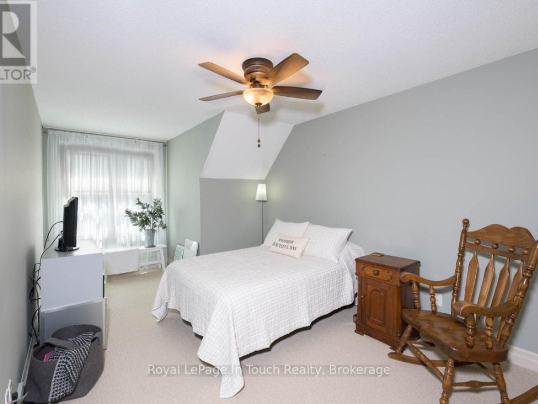 102 WYCLIFFE COVE, Georgian Bay