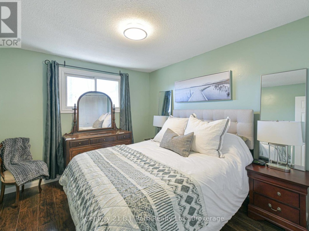 620 PINEDALE ROAD, Gravenhurst (Muskoka (S))