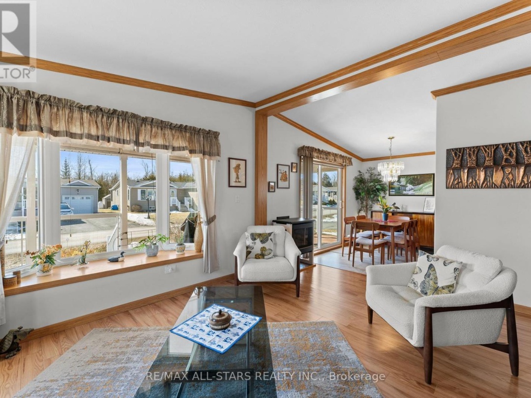 26 CREEKSIDE CIRCLE, Kawartha Lakes (Verulam)