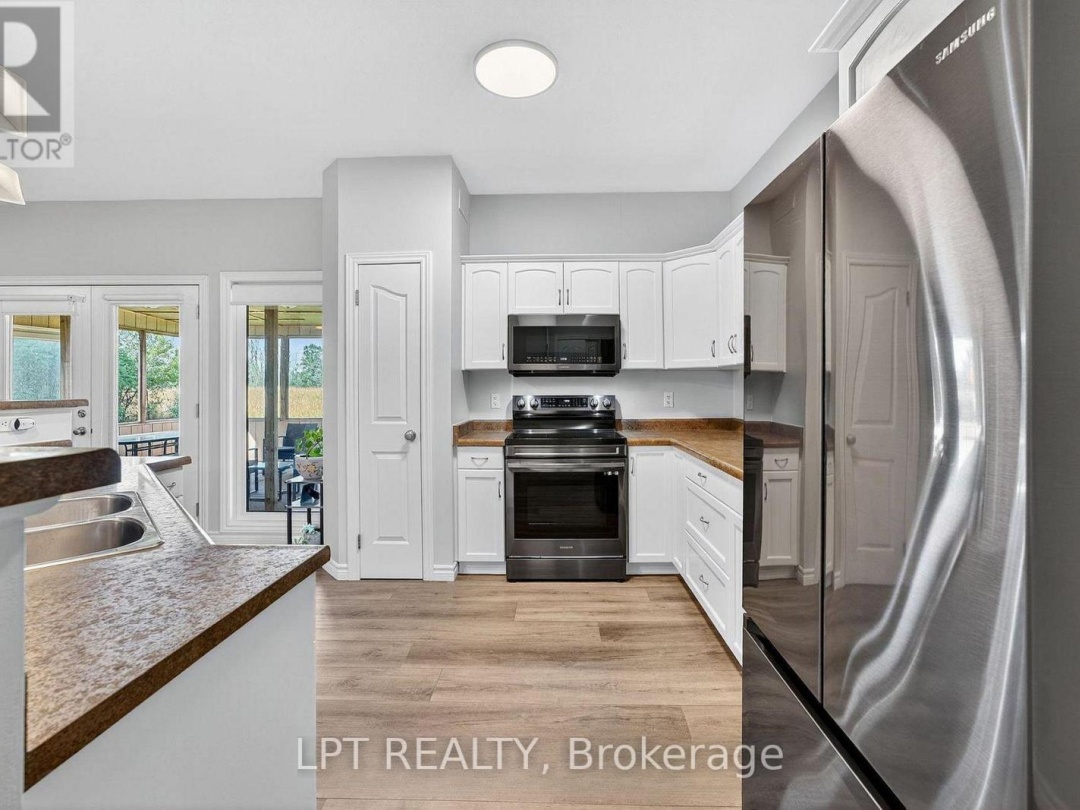 92 TATE'S BAY ROAD, Trent Lakes