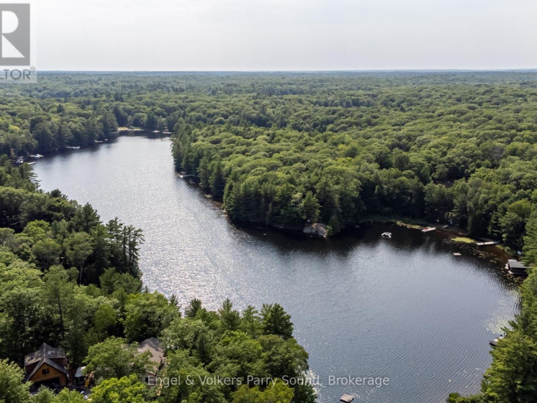 16 GILES ROAD, Otter Lake