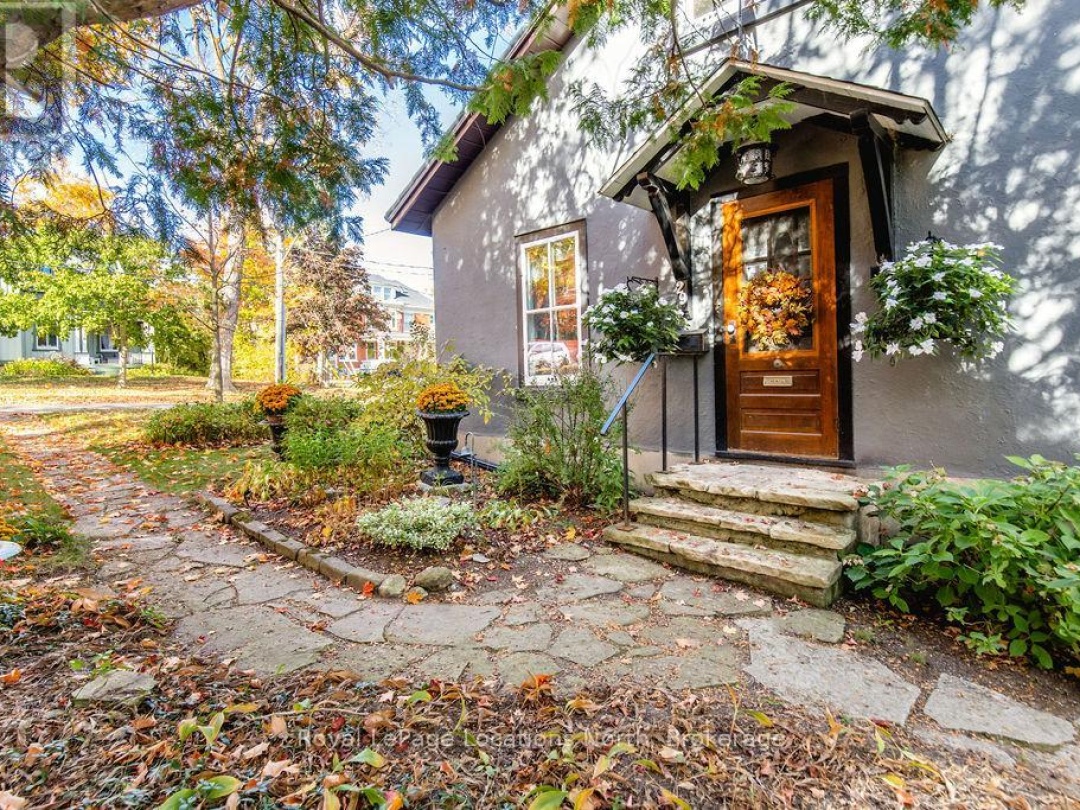 29 TECUMSETH STREET, Orillia