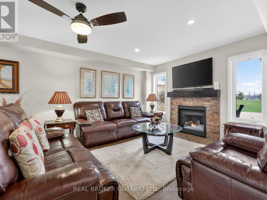 50 MASTERS CRESCENT W, Georgian Bay