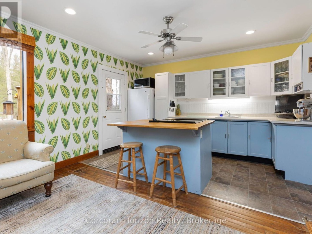1641 WALKERS POINT ROAD, 