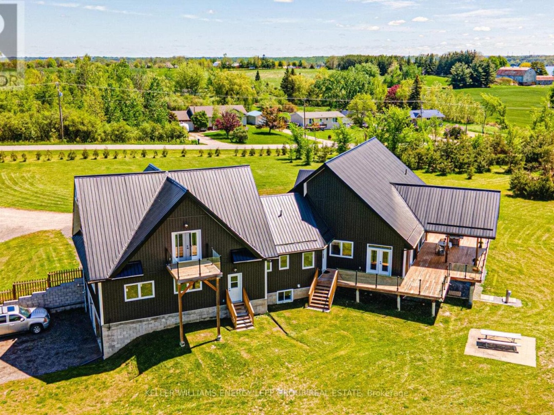 44 Ball Point Road, Kawartha Lakes (Mariposa)