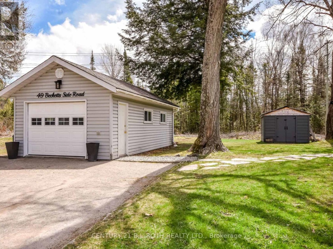 49 BECKETTS SIDE ROAD, Tay (Waubaushene)