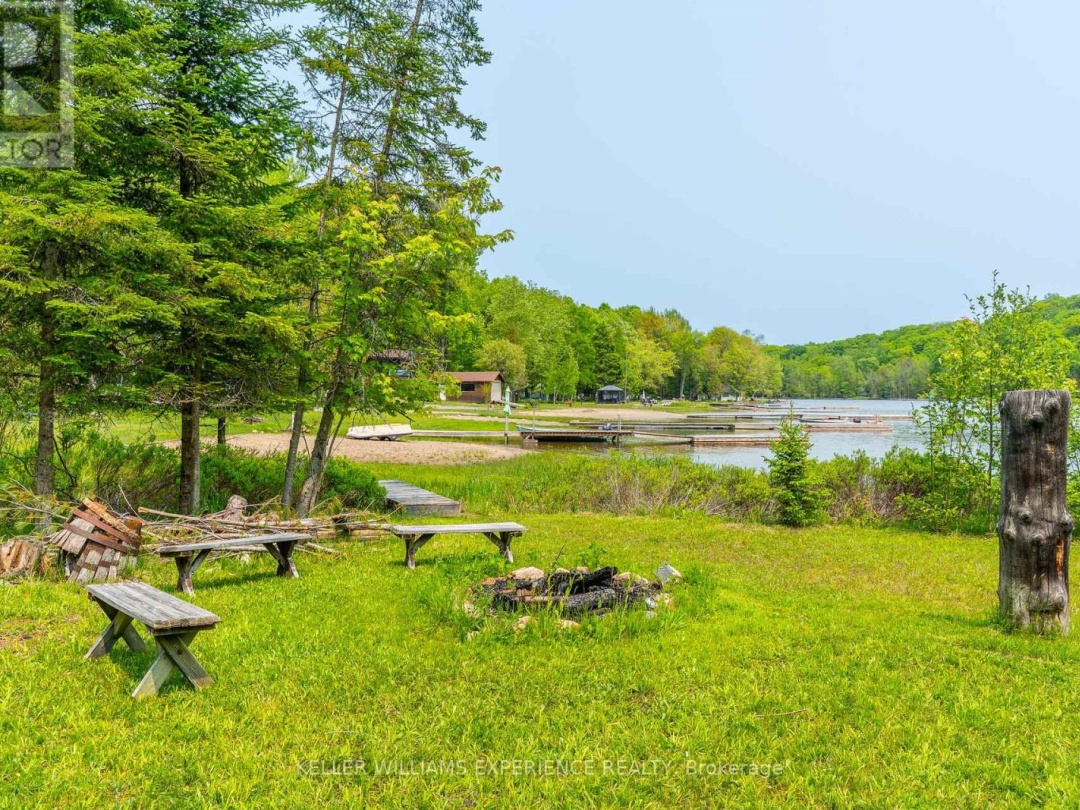 1049 ELSIE BAY DRIVE, Horseshoe Lake