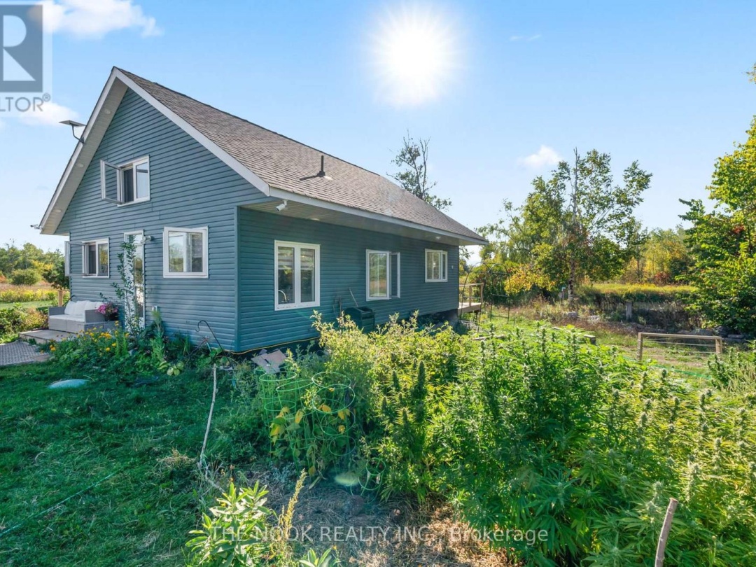 46 MCGUIRE BEACH ROAD, Kawartha Lakes (Carden)