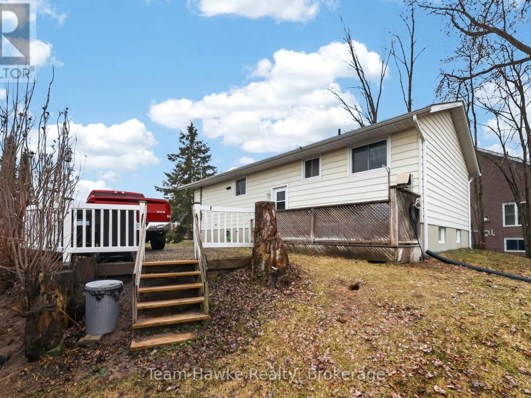 10 SUNSET CRESCENT, Severn (Coldwater)