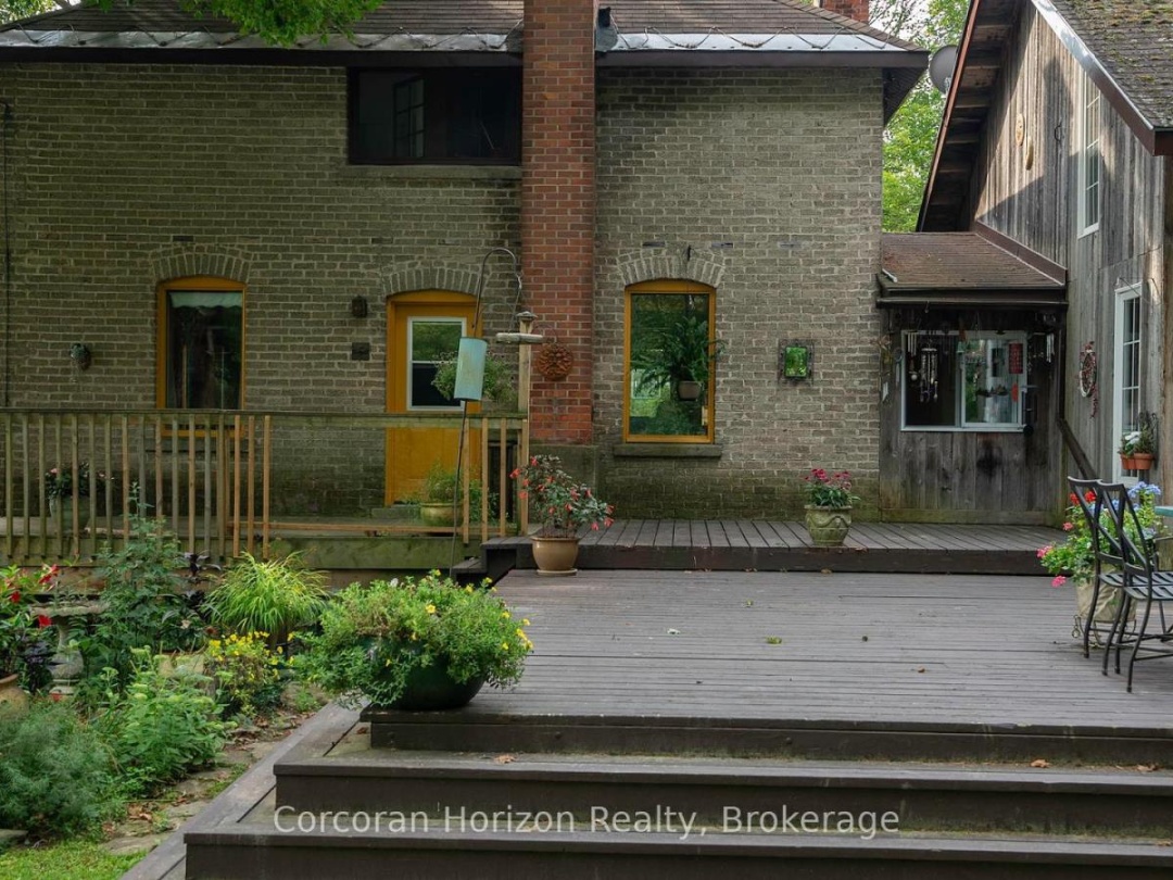 1641 WALKERS POINT ROAD, 