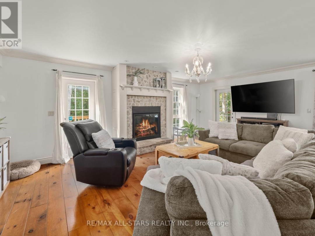 18 BLYTHE SHORE ROAD, Kawartha Lakes (Verulam)