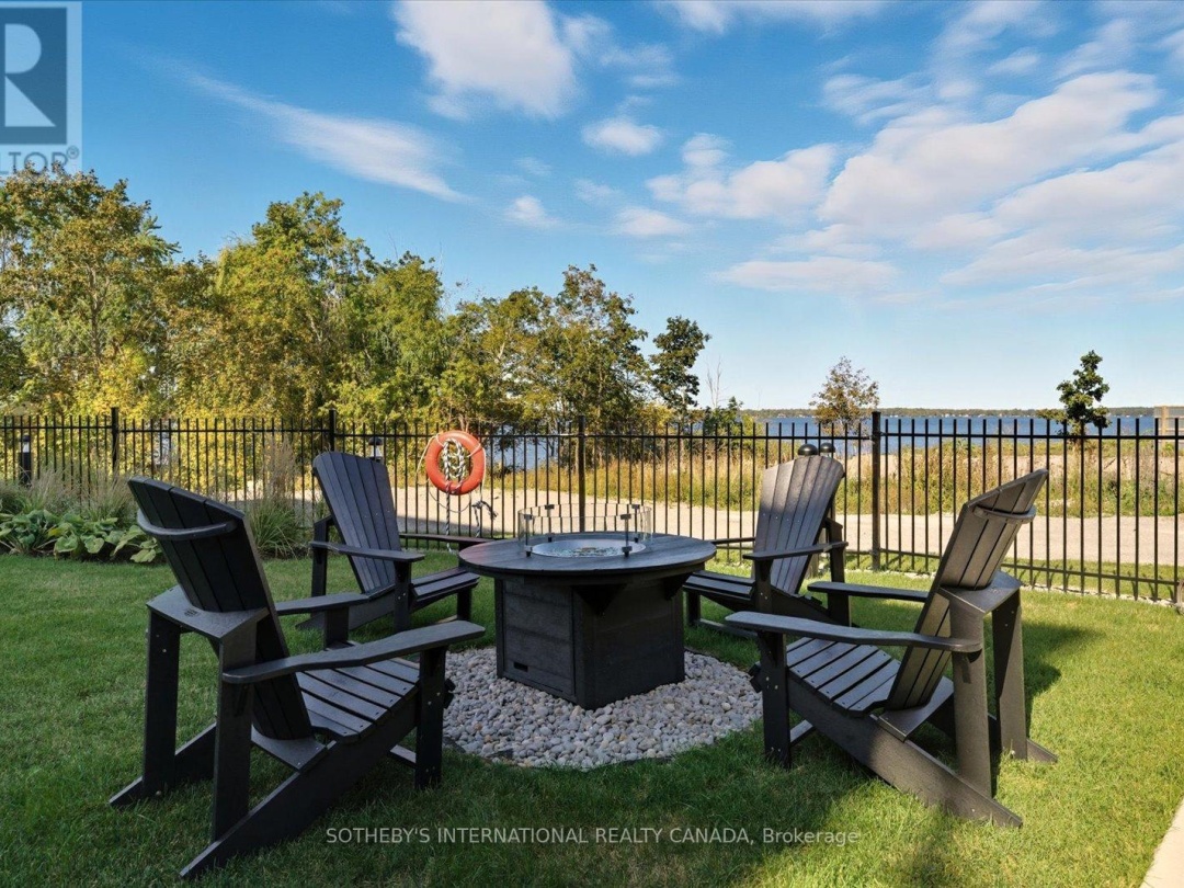 208 - 19B WEST STREET N, Kawartha Lakes (Fenelon Falls)