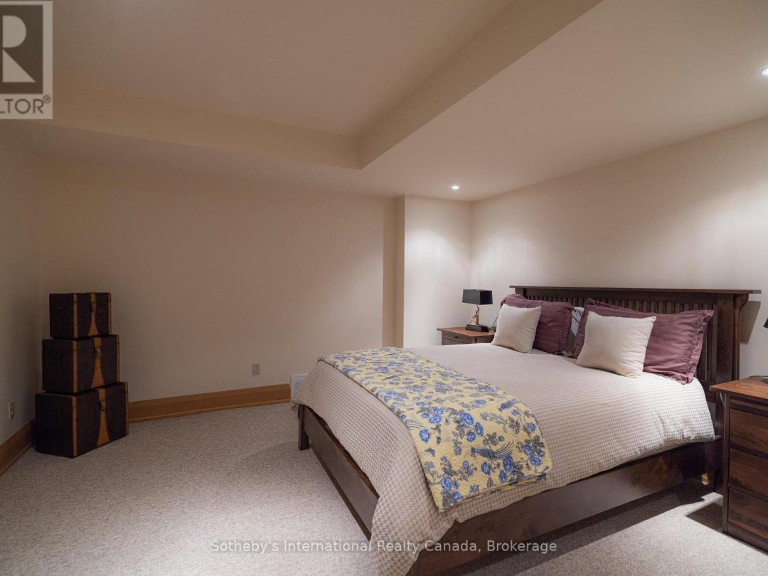 92 THE INN ROAD, Manitouwabing Lake