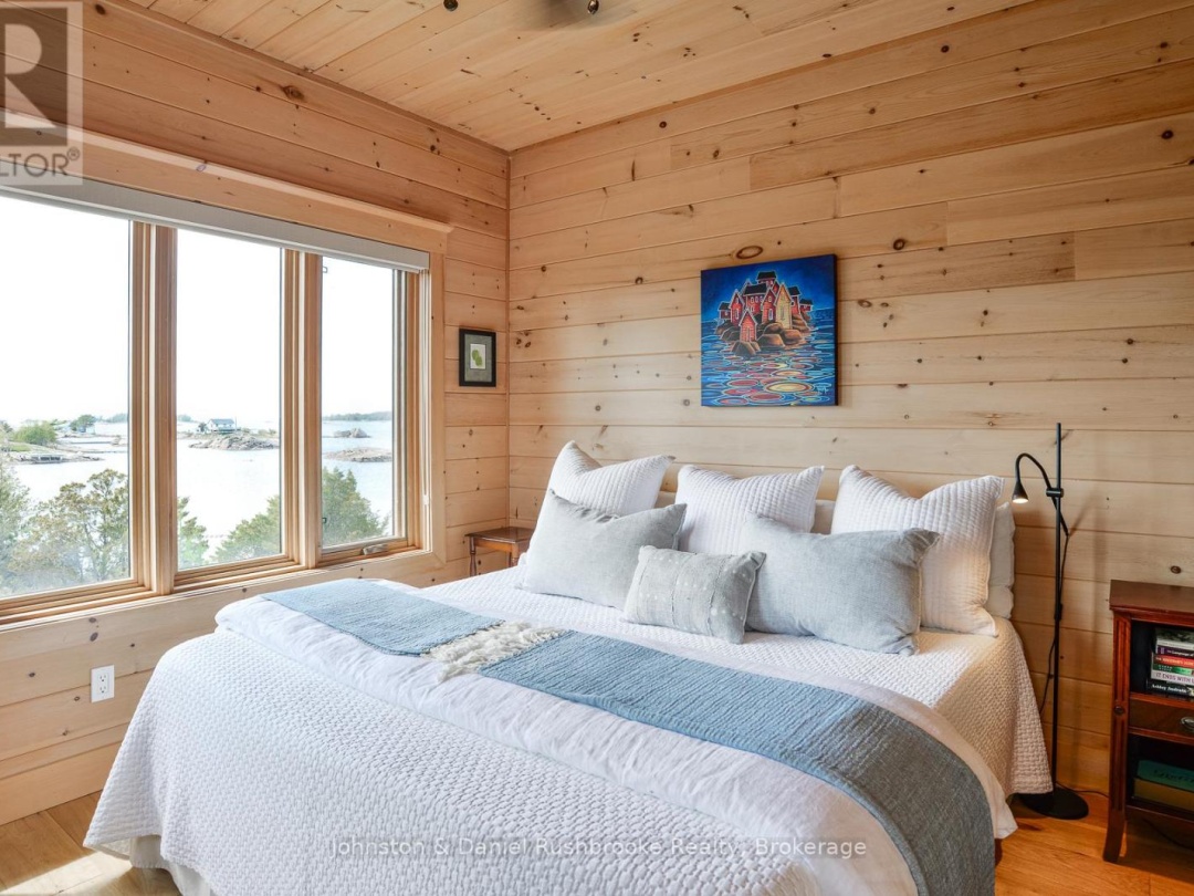 2 ISLAND 1210, Georgian Bay