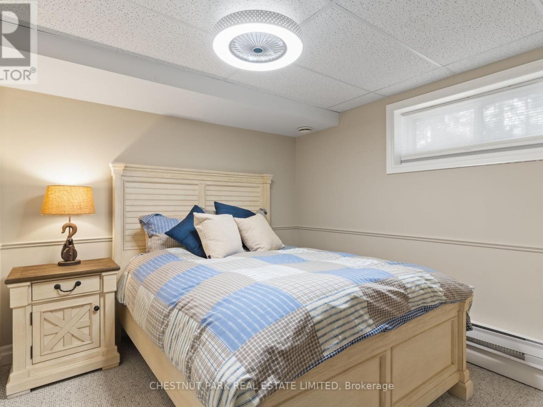 1168 CURRY ROAD, Haliburton Lake