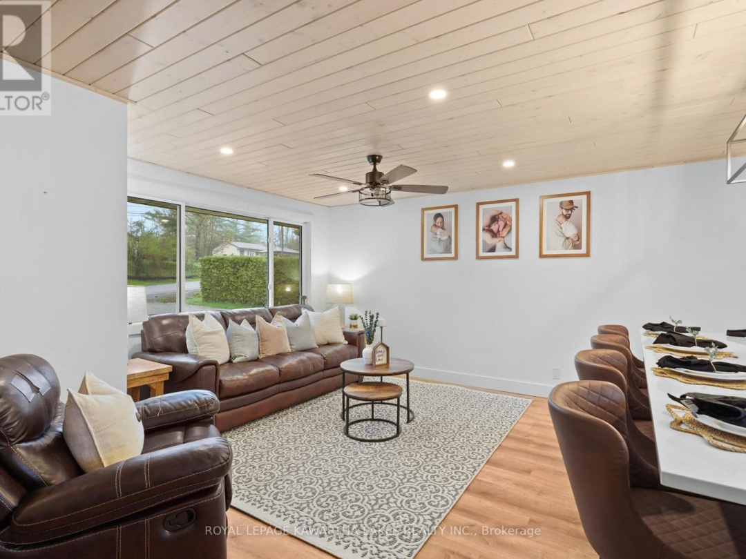 2 KENNEDY DRIVE, Kawartha Lakes (Fenelon Falls)