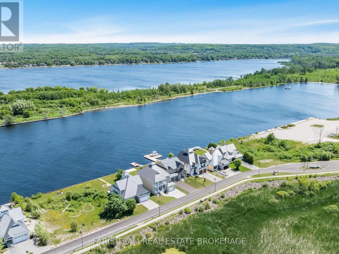 7 DOCK LANE, Georgian Bay