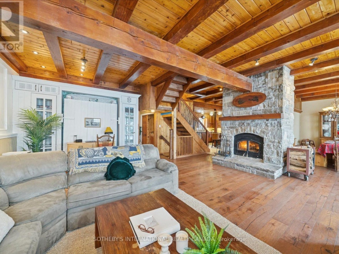 1307 WATTS ROAD, Little Kennisis Lake