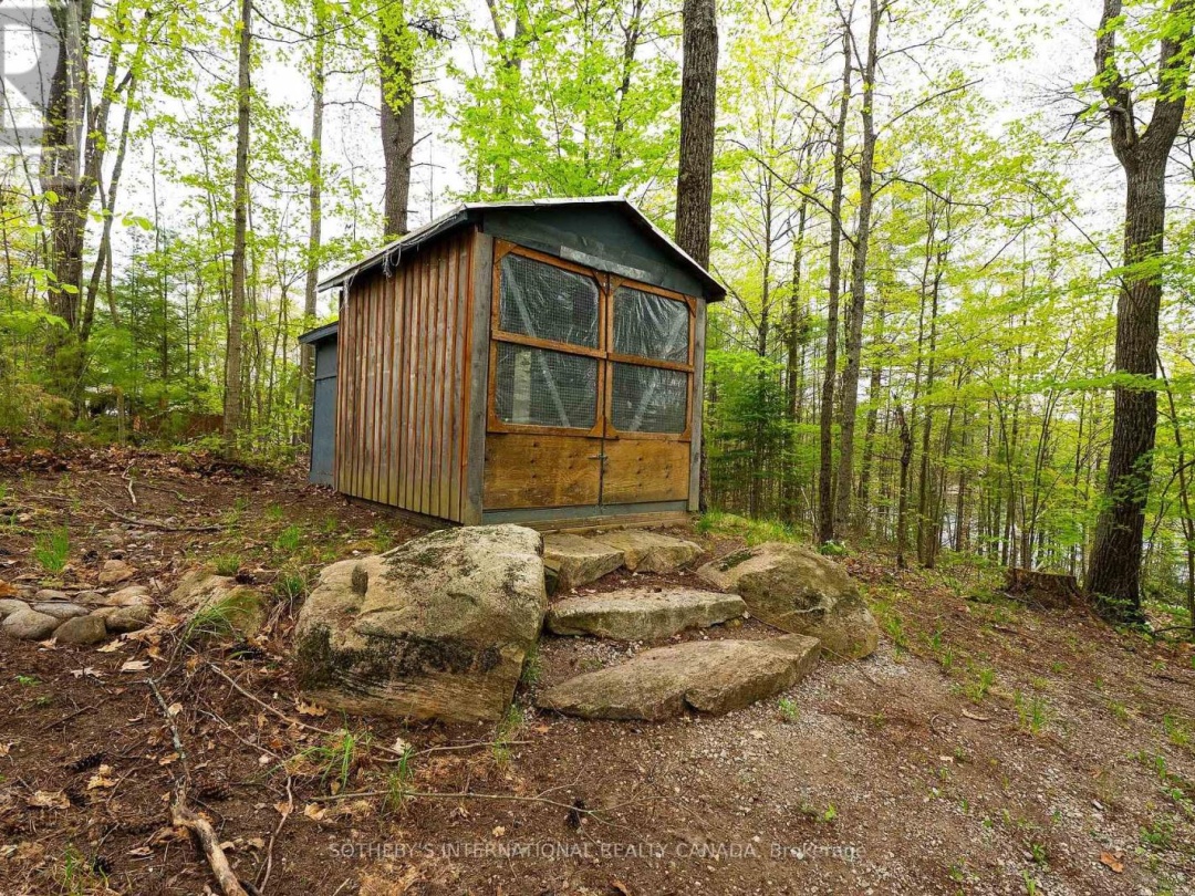 1074 COOKS ROAD, Bass Lake