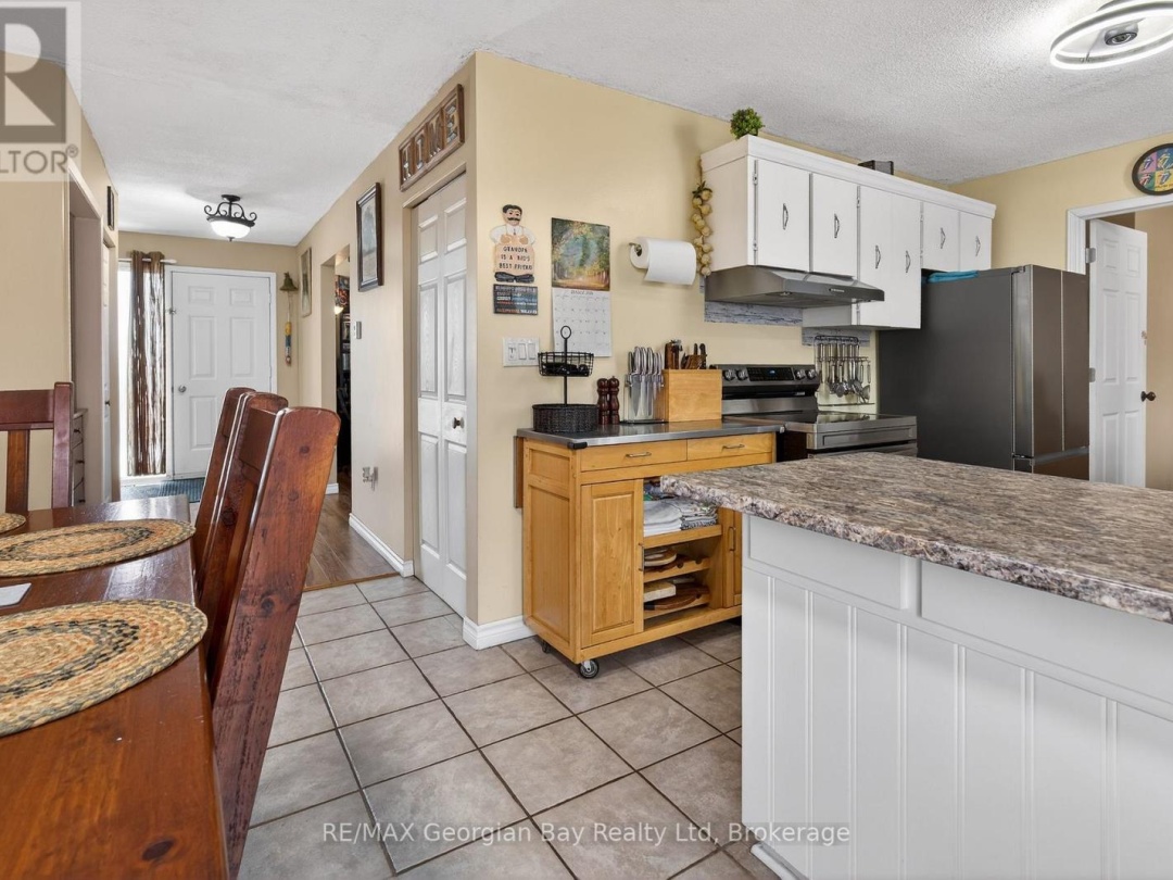 480 BRODERICK STREET, Tay (Port McNicoll)