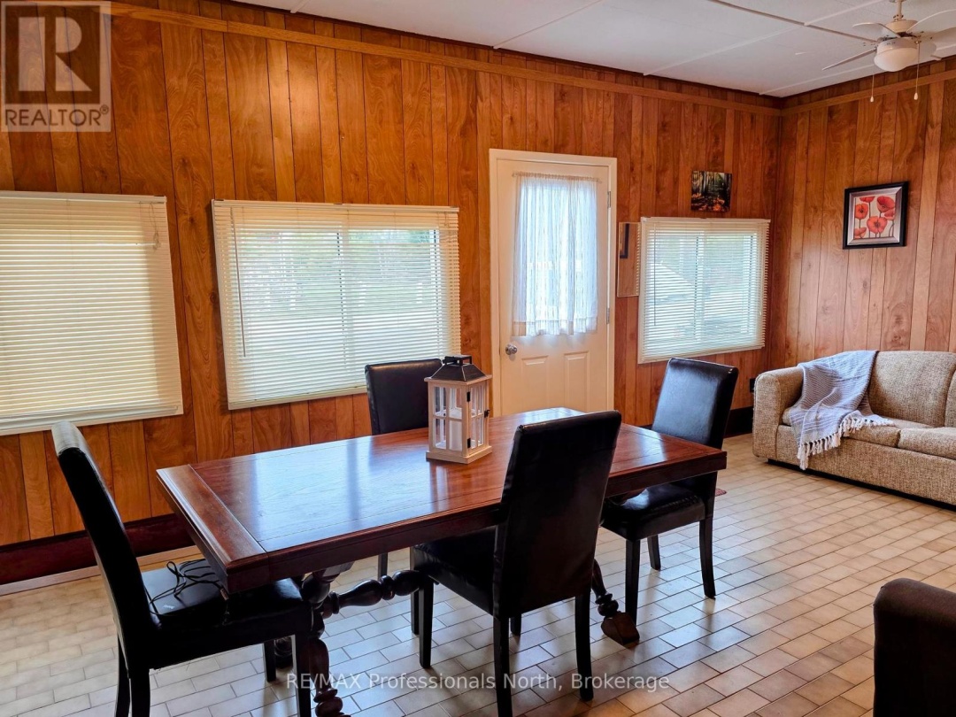 1037 WEST ROAD, Minden Hills (Minden)