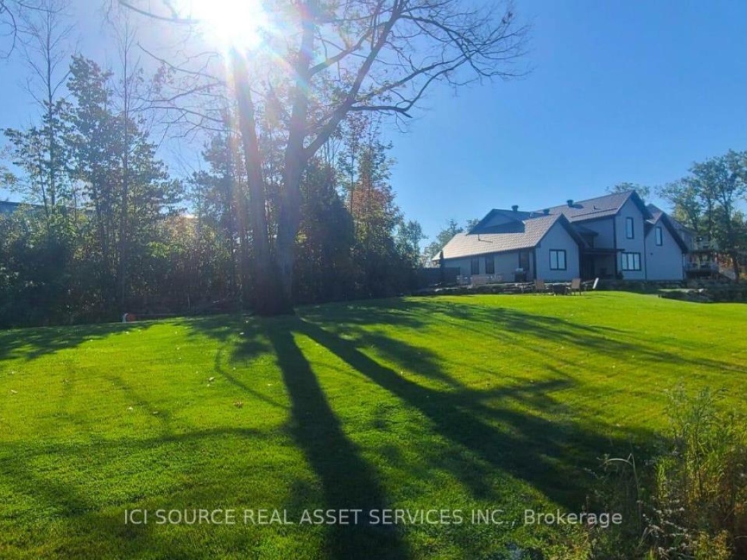 18 SWAN LANE, 