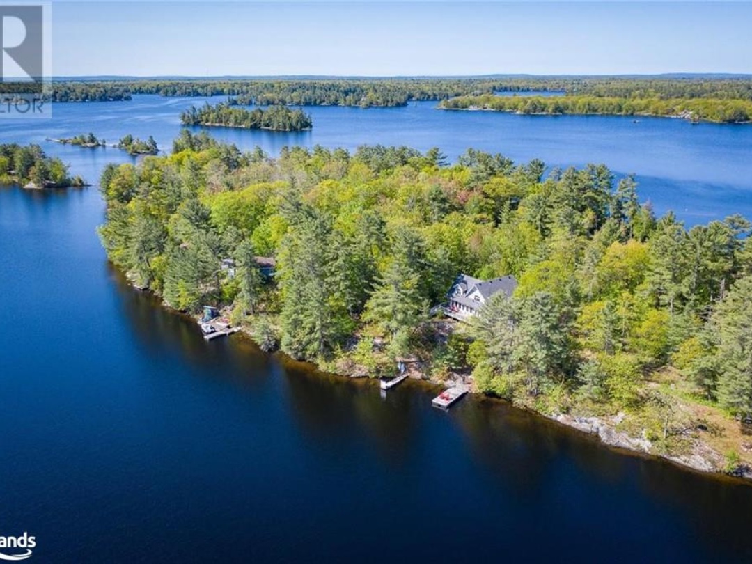 1320 360 Island, Six Mile Lake