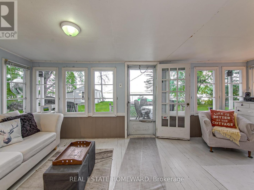 1046 BEA DALE LANE, Sparrow Lake